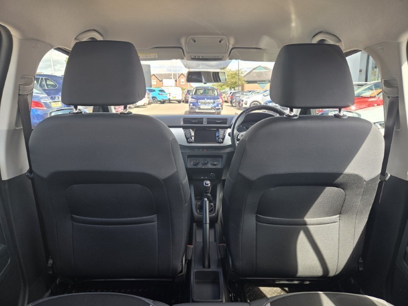 2018 (18) SKODA FABIA 1.0 TSI 110 SE 5dr 5670398