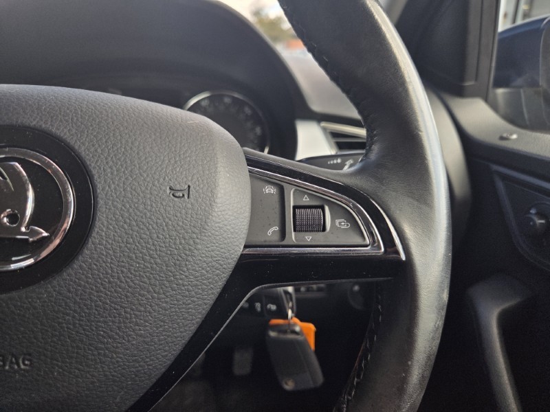 2018 (18) SKODA FABIA 1.0 TSI 110 SE 5dr 5670414