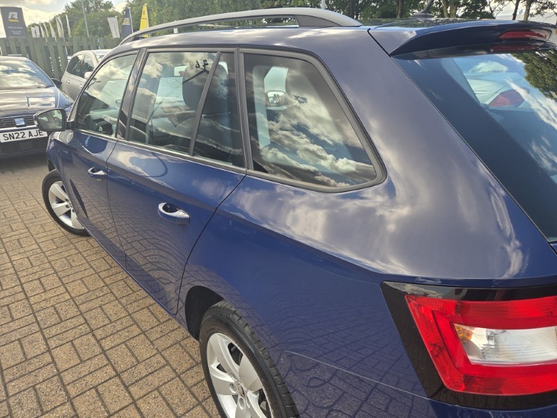 2018 (18) SKODA FABIA 1.0 TSI 110 SE 5dr 5670390