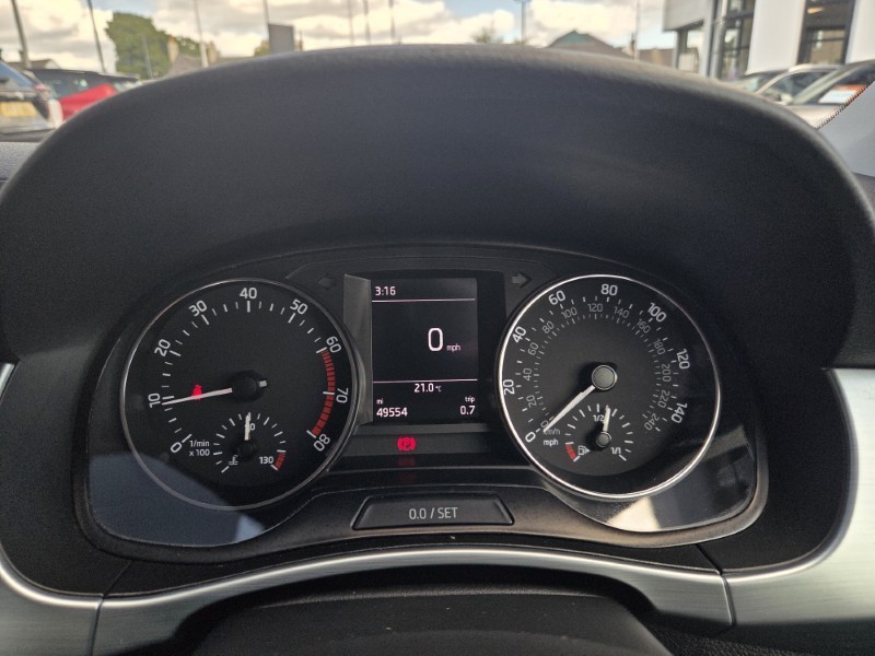 2018 (18) SKODA FABIA 1.0 TSI 110 SE 5dr 5670422
