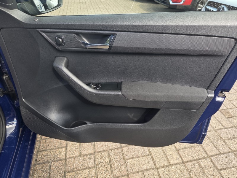 2018 (18) SKODA FABIA 1.0 TSI 110 SE 5dr 5670411