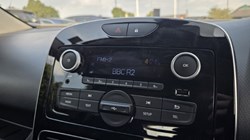2018 (68) RENAULT CLIO 0.9 TCE 90 Play 5dr 5674925