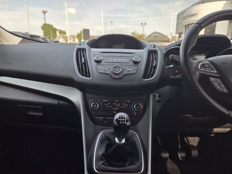 2019 (68) FORD KUGA 1.5 EcoBoost 120 Zetec 5dr 2WD 5675125