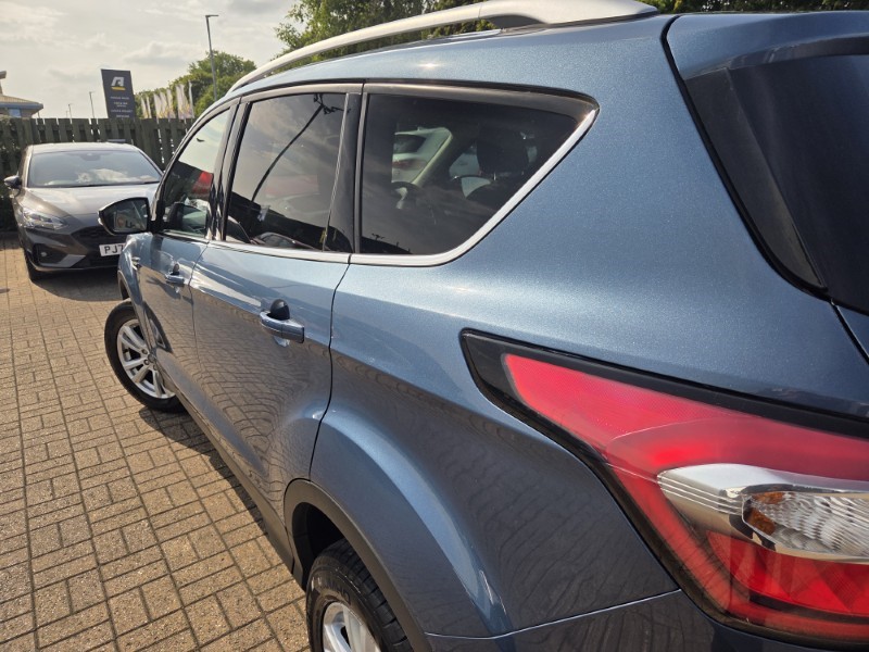 2019 (68) FORD KUGA 1.5 EcoBoost 120 Zetec 5dr 2WD 5675112