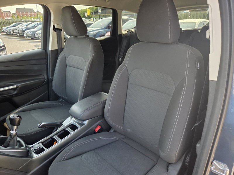 2019 (68) FORD KUGA 1.5 EcoBoost 120 Zetec 5dr 2WD 5675129