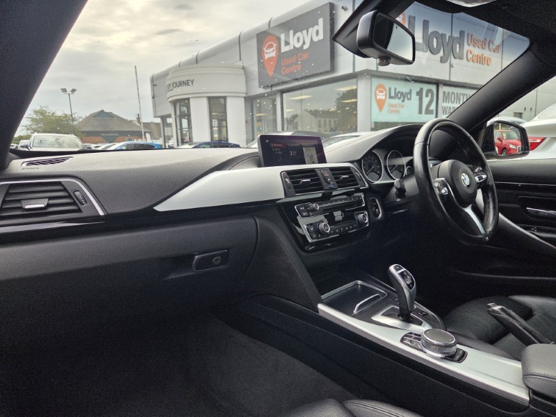 2018 (68) BMW 4 SERIES 420d [190] M Sport 2dr Auto [Professional Media] 5674947