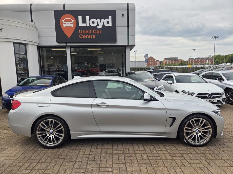 2018 (68) BMW 4 SERIES 420d [190] M Sport 2dr Auto [Professional Media] 5674929