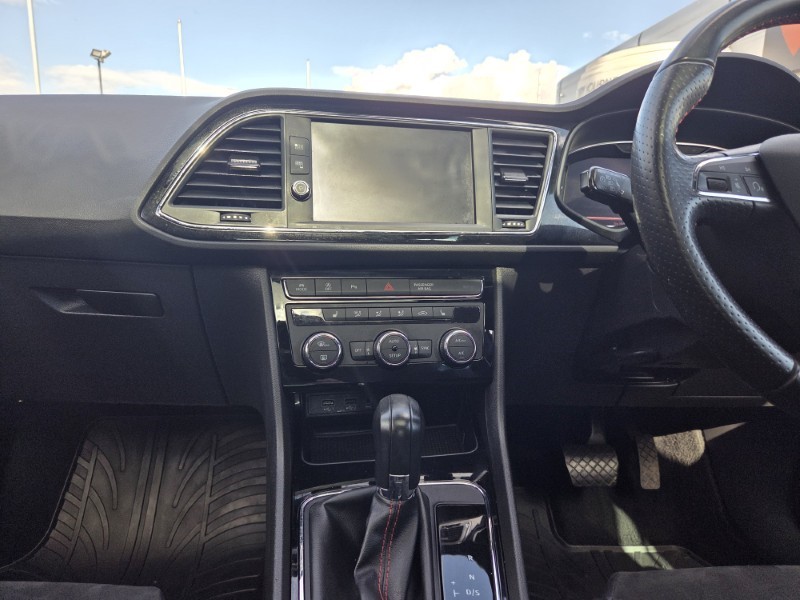 2020 (70) SEAT LEON 2.0 TDI 150 FR Black Edition [EZ] 5dr DSG 5670622