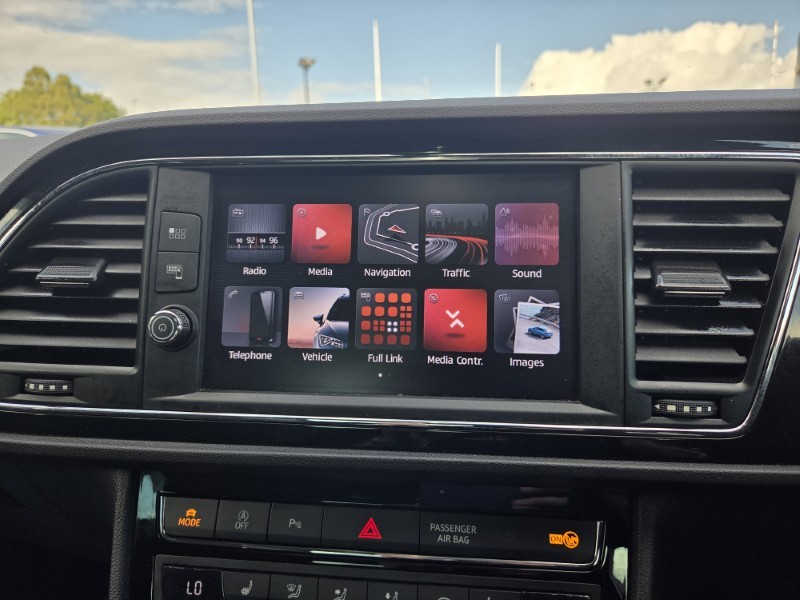 2020 (70) SEAT LEON 2.0 TDI 150 FR Black Edition [EZ] 5dr DSG 5670636