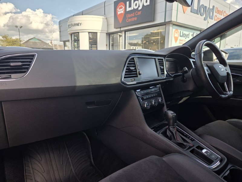 2020 (70) SEAT LEON 2.0 TDI 150 FR Black Edition [EZ] 5dr DSG 5670624