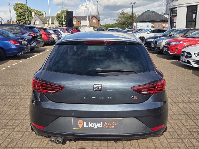 2020 (70) SEAT LEON 2.0 TDI 150 FR Black Edition [EZ] 5dr DSG 5670613
