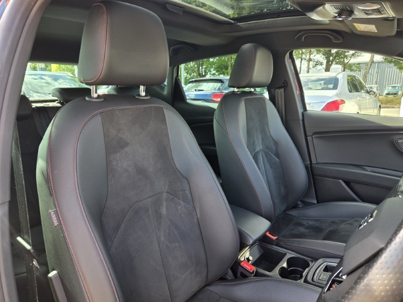 2020 (70) SEAT LEON 2.0 TDI 150 FR Black Edition [EZ] 5dr DSG 5670627