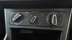 2018 (18) VOLKSWAGEN POLO 1.0 TSI 95 SE 5dr 5670680