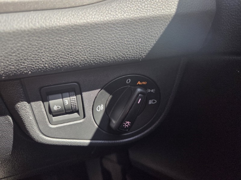 2018 (18) VOLKSWAGEN POLO 1.0 TSI 95 SE 5dr 5670685