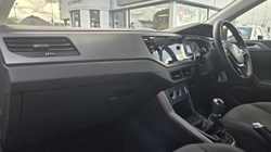 2018 (18) VOLKSWAGEN POLO 1.0 TSI 95 SE 5dr 5670670