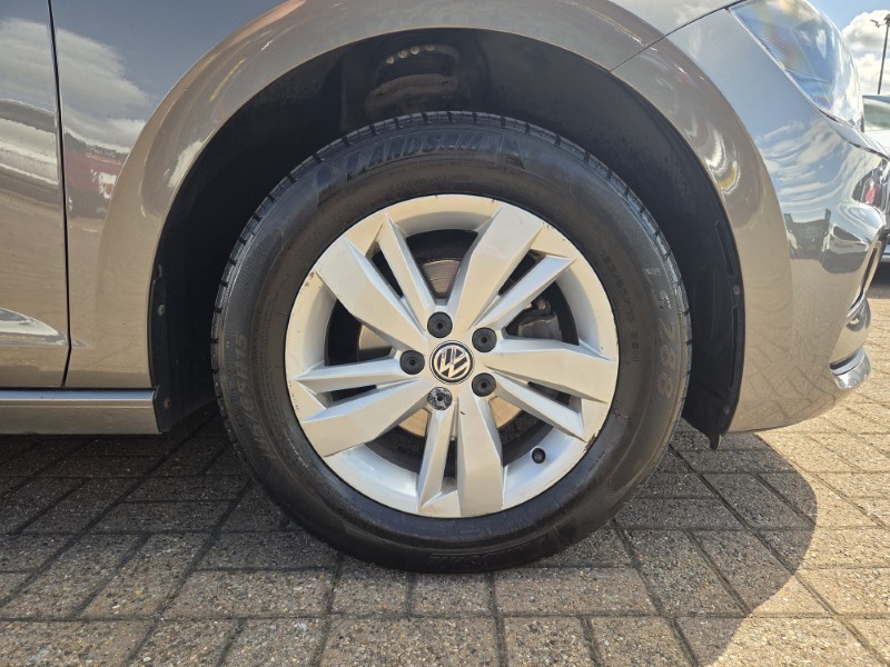 2018 (18) VOLKSWAGEN POLO 1.0 TSI 95 SE 5dr 5670647