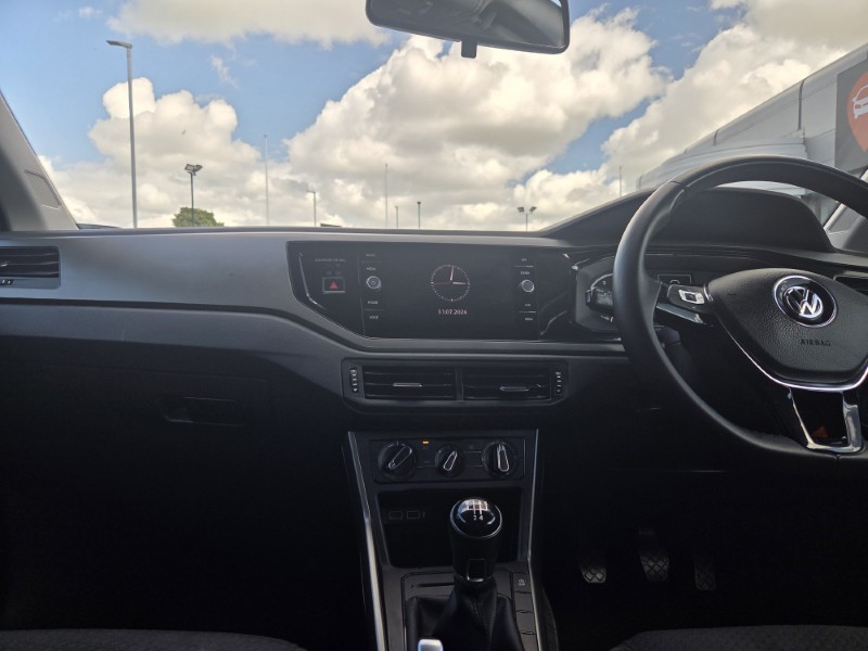 2018 (18) VOLKSWAGEN POLO 1.0 TSI 95 SE 5dr 5670666