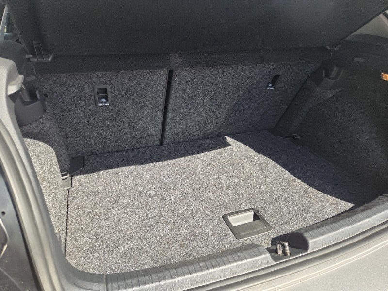 2018 (18) VOLKSWAGEN POLO 1.0 TSI 95 SE 5dr 5670661