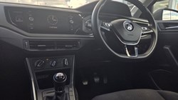 2018 (18) VOLKSWAGEN POLO 1.0 TSI 95 SE 5dr 5670667