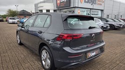 2020 (70) VOLKSWAGEN GOLF 1.5 TSI Life 5dr 5683291