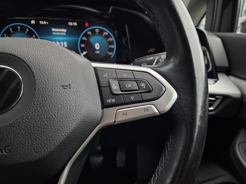 2020 (70) VOLKSWAGEN GOLF 1.5 TSI Life 5dr 5683310