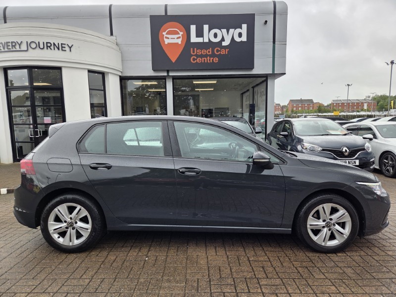 2020 (70) VOLKSWAGEN GOLF 1.5 TSI Life 5dr 5683279