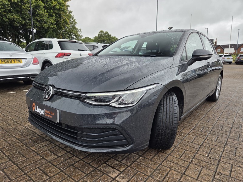 2020 (70) VOLKSWAGEN GOLF 1.5 TSI Life 5dr 5683287