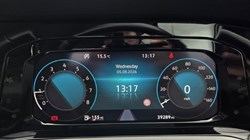 2020 (70) VOLKSWAGEN GOLF 1.5 TSI Life 5dr 5683325