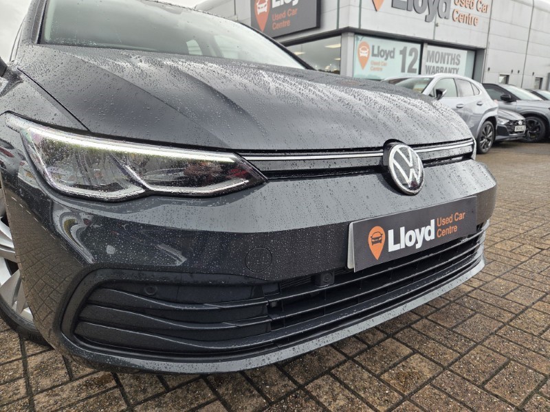 2020 (70) VOLKSWAGEN GOLF 1.5 TSI Life 5dr 5683286