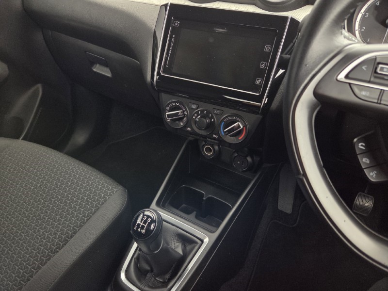 2020 (20) SUZUKI SWIFT 1.2 Dualjet SHVS SZ-T 5dr 5683426