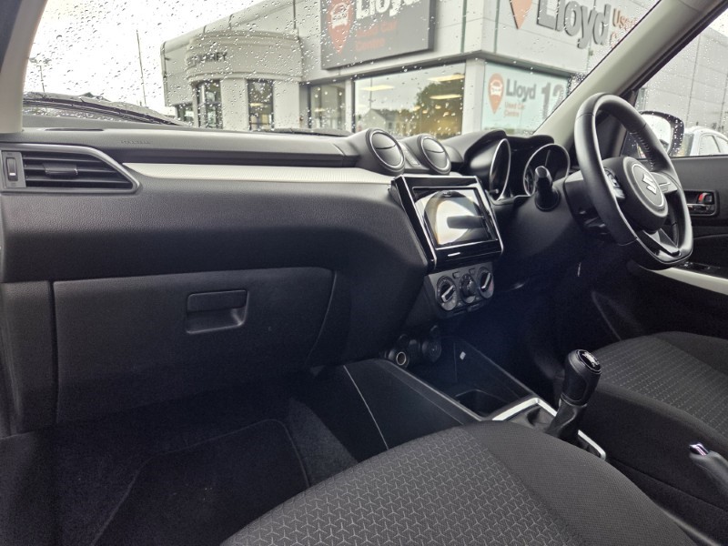 2020 (20) SUZUKI SWIFT 1.2 Dualjet SHVS SZ-T 5dr 5683420