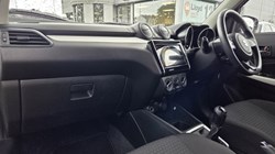 2020 (20) SUZUKI SWIFT 1.2 Dualjet SHVS SZ-T 5dr 5683420