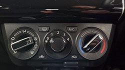 2020 (20) SUZUKI SWIFT 1.2 Dualjet SHVS SZ-T 5dr 5683427