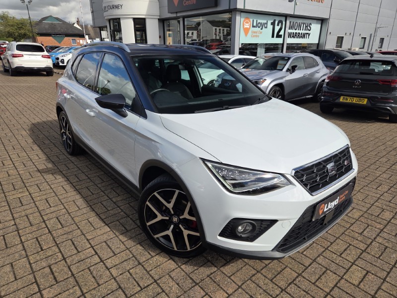 2021 (21) SEAT ARONA 1.0 TSI 110 FR Red Edition 5dr 5686432