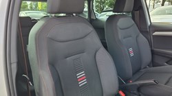 2021 (21) SEAT ARONA 1.0 TSI 110 FR Red Edition 5dr 5686455