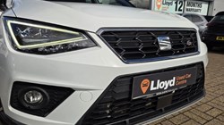 2021 (21) SEAT ARONA 1.0 TSI 110 FR Red Edition 5dr 5686433