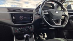 2021 (21) SEAT ARONA 1.0 TSI 110 FR Red Edition 5dr 5686449