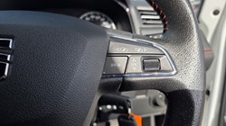 2021 (21) SEAT ARONA 1.0 TSI 110 FR Red Edition 5dr 5686460