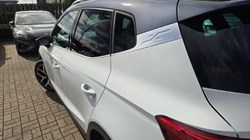 2021 (21) SEAT ARONA 1.0 TSI 110 FR Red Edition 5dr 5686435