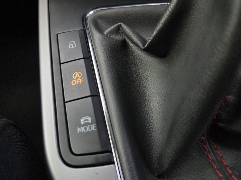 2021 (21) SEAT ARONA 1.0 TSI 110 FR Red Edition 5dr 5686463