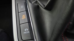 2021 (21) SEAT ARONA 1.0 TSI 110 FR Red Edition 5dr 5686463