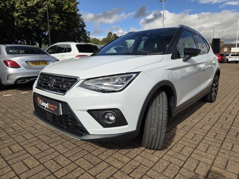 2021 (21) SEAT ARONA 1.0 TSI 110 FR Red Edition 5dr 5686434