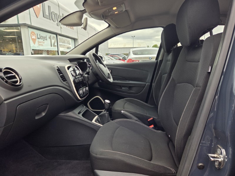 2019 (19) RENAULT CAPTUR 0.9 TCE 90 Play 5dr 5683641