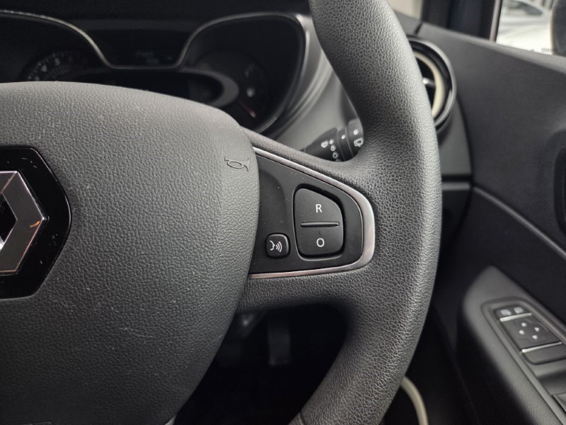 2019 (19) RENAULT CAPTUR 0.9 TCE 90 Play 5dr 5683647