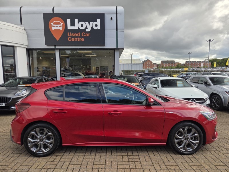 2023 (23) FORD FOCUS 1.0 EcoBoost Hybrid mHEV ST-Line 5dr Auto 5680933