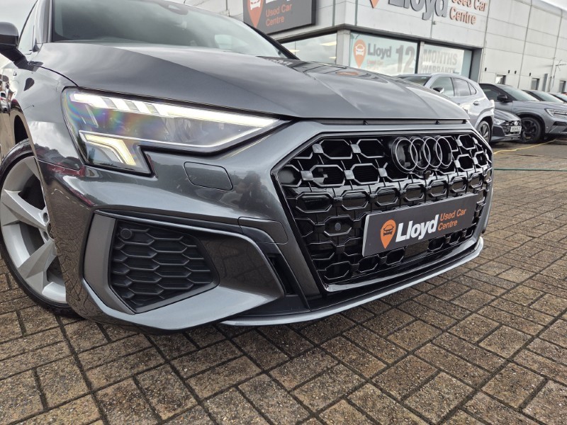 2020 (70) AUDI A3 35 TFSI S Line 4dr 5688423