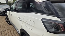 2022 (22) PEUGEOT 3008 1.6 Hybrid 225 Allure Premium 5dr e-EAT8 5694046