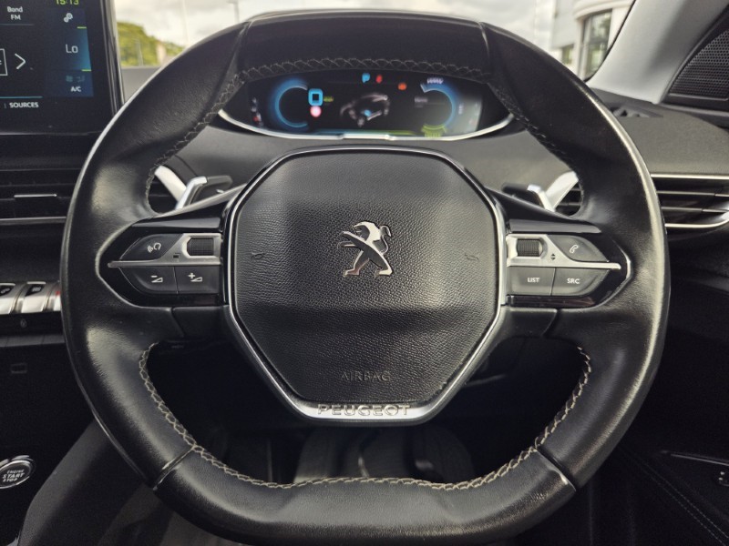 2022 (22) PEUGEOT 3008 1.6 Hybrid 225 Allure Premium 5dr e-EAT8 5694069