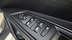 2022 (22) PEUGEOT 3008 1.6 Hybrid 225 Allure Premium 5dr e-EAT8 5694066