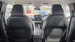 2022 (22) PEUGEOT 3008 1.6 Hybrid 225 Allure Premium 5dr e-EAT8 5694054